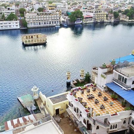 Hotel Devraj Niwas On Lake Pichola Udaipur Dış mekan fotoğraf