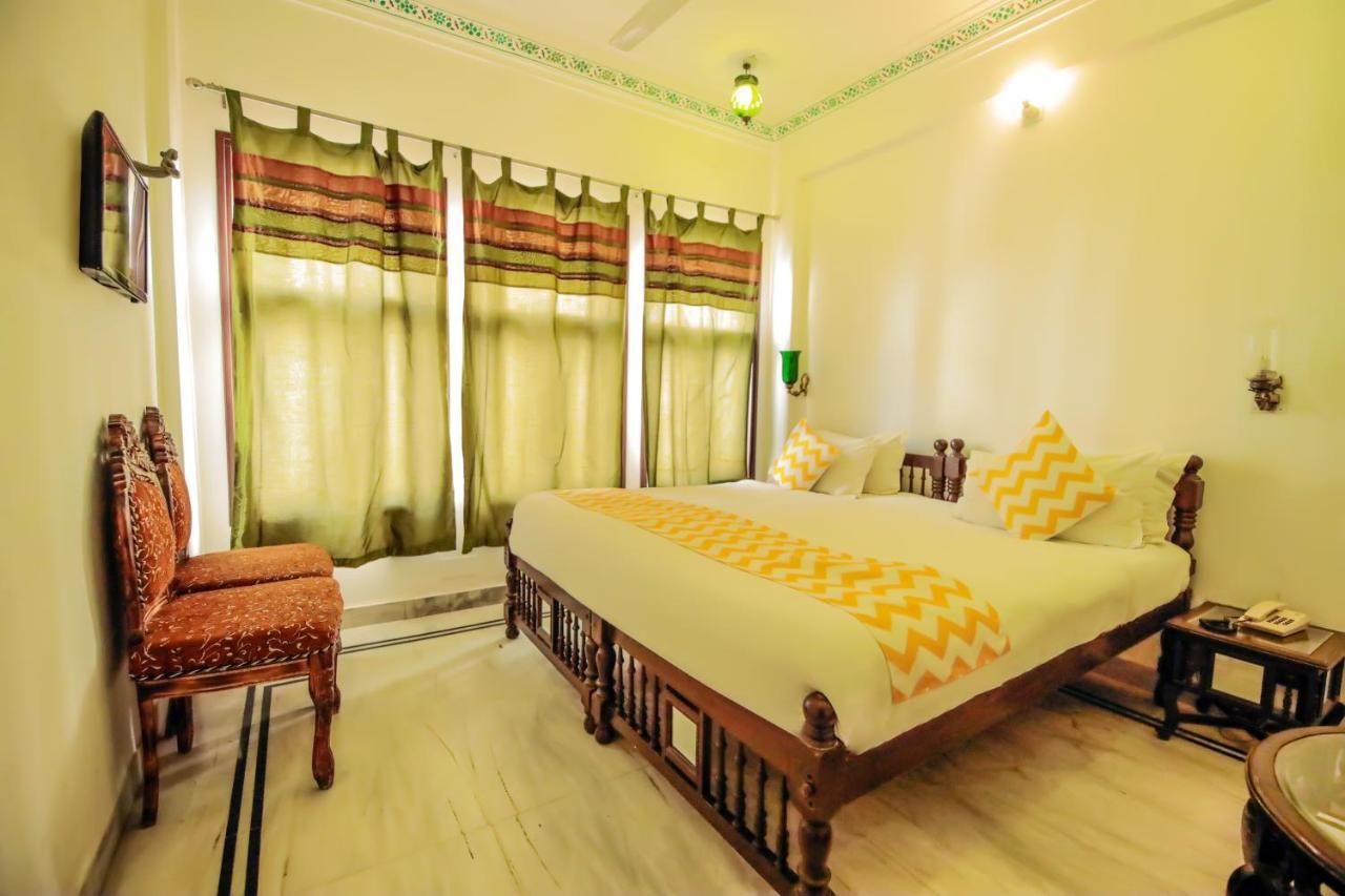Hotel Devraj Niwas On Lake Pichola Udaipur Dış mekan fotoğraf