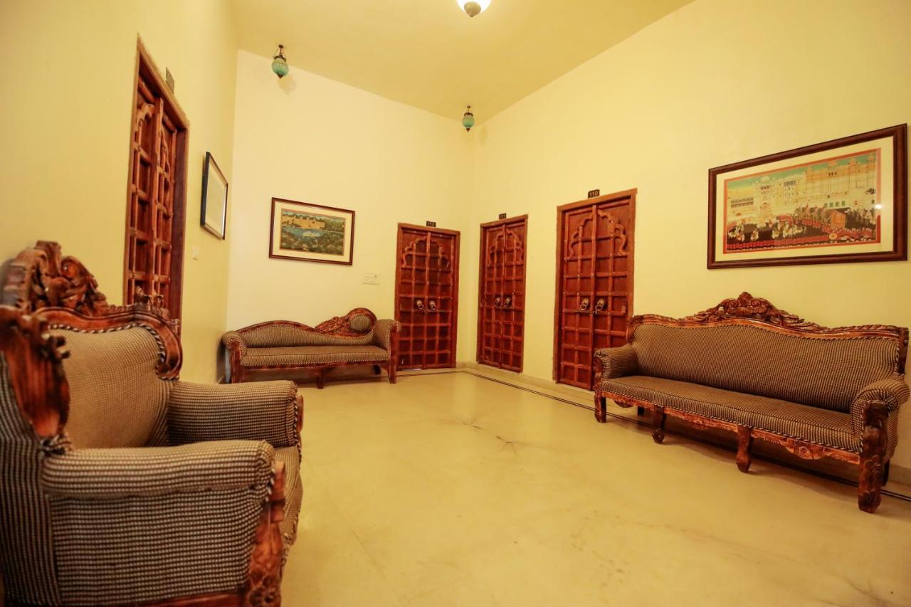 Hotel Devraj Niwas On Lake Pichola Udaipur Dış mekan fotoğraf