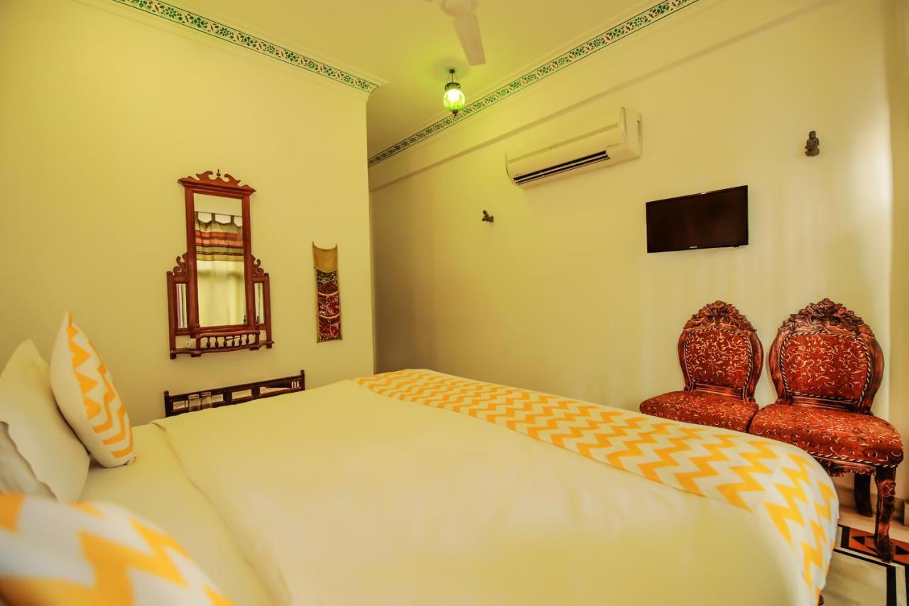 Hotel Devraj Niwas On Lake Pichola Udaipur Dış mekan fotoğraf