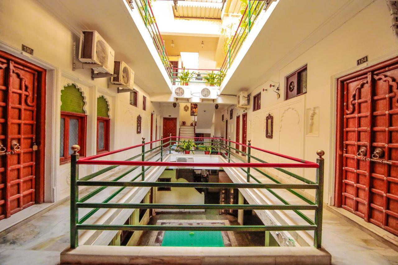 Hotel Devraj Niwas On Lake Pichola Udaipur Dış mekan fotoğraf