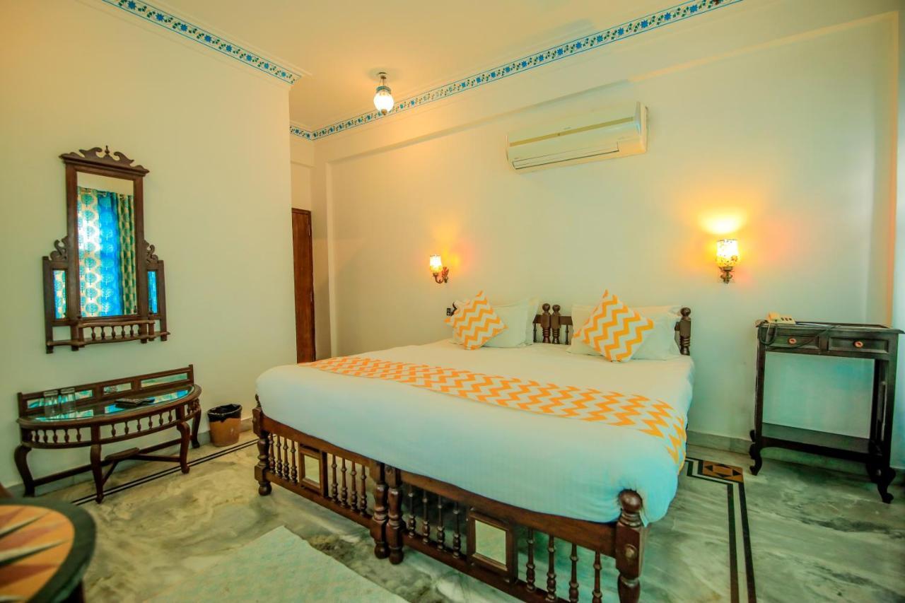 Hotel Devraj Niwas On Lake Pichola Udaipur Dış mekan fotoğraf