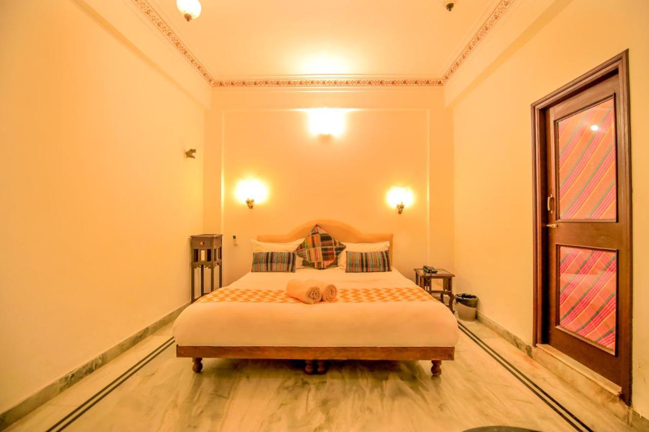 Hotel Devraj Niwas On Lake Pichola Udaipur Dış mekan fotoğraf