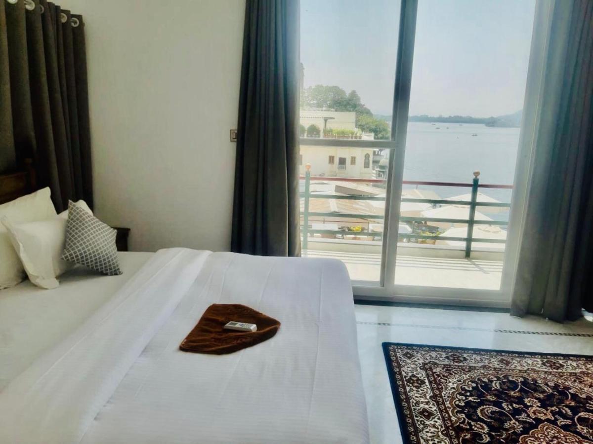 Hotel Devraj Niwas On Lake Pichola Udaipur Dış mekan fotoğraf