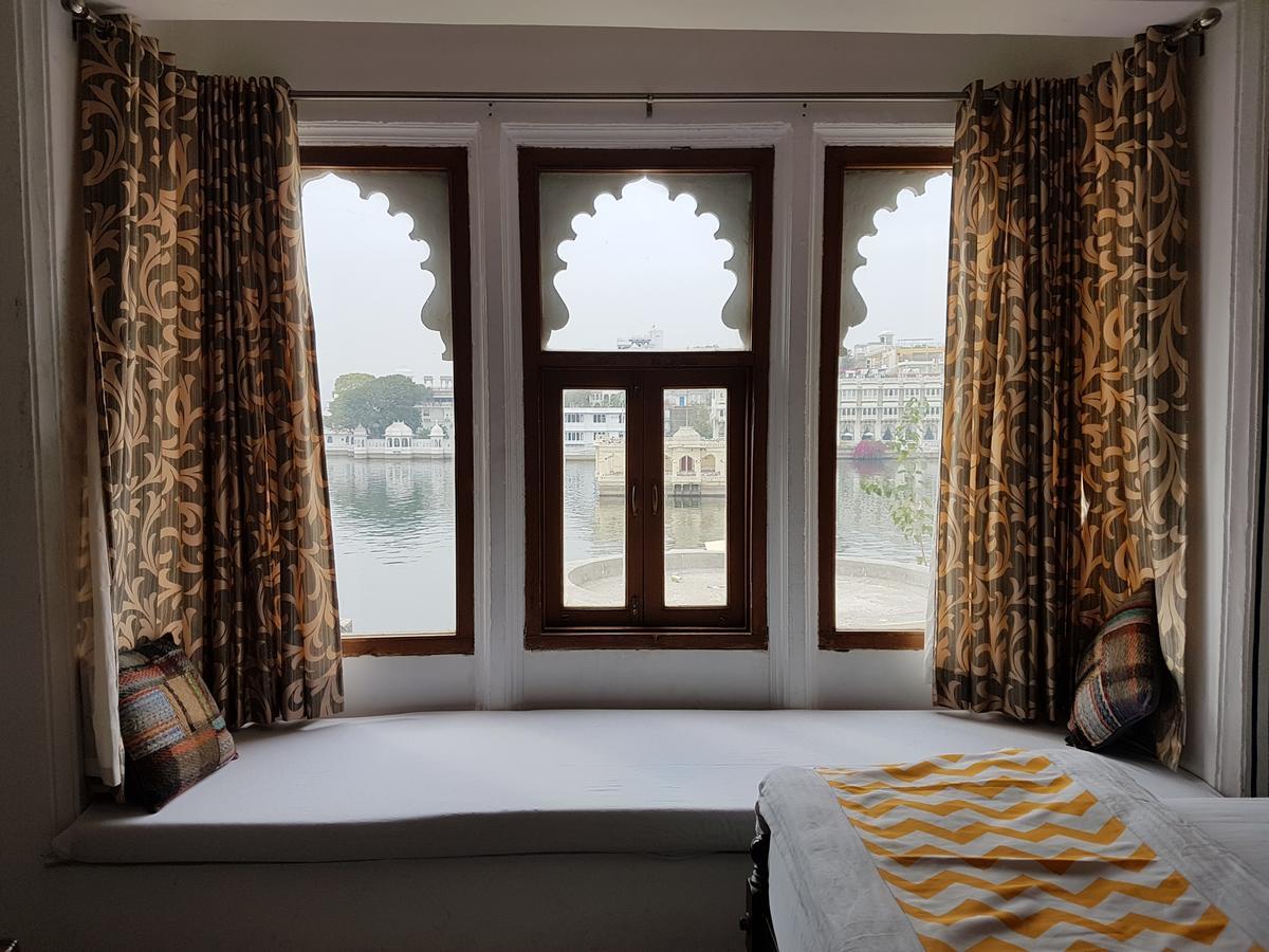 Hotel Devraj Niwas On Lake Pichola Udaipur Dış mekan fotoğraf